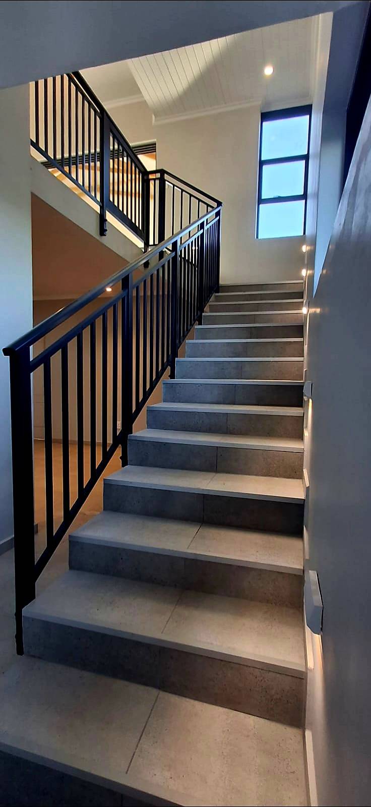 Aluminium Handrail