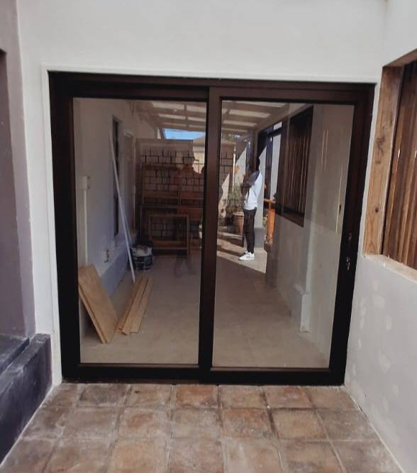 Sliding Door